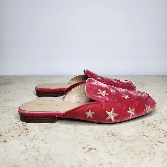 Ann Taylor Karolina Star Velvet Loafer Slides Size 8M - Picture 5 of 10